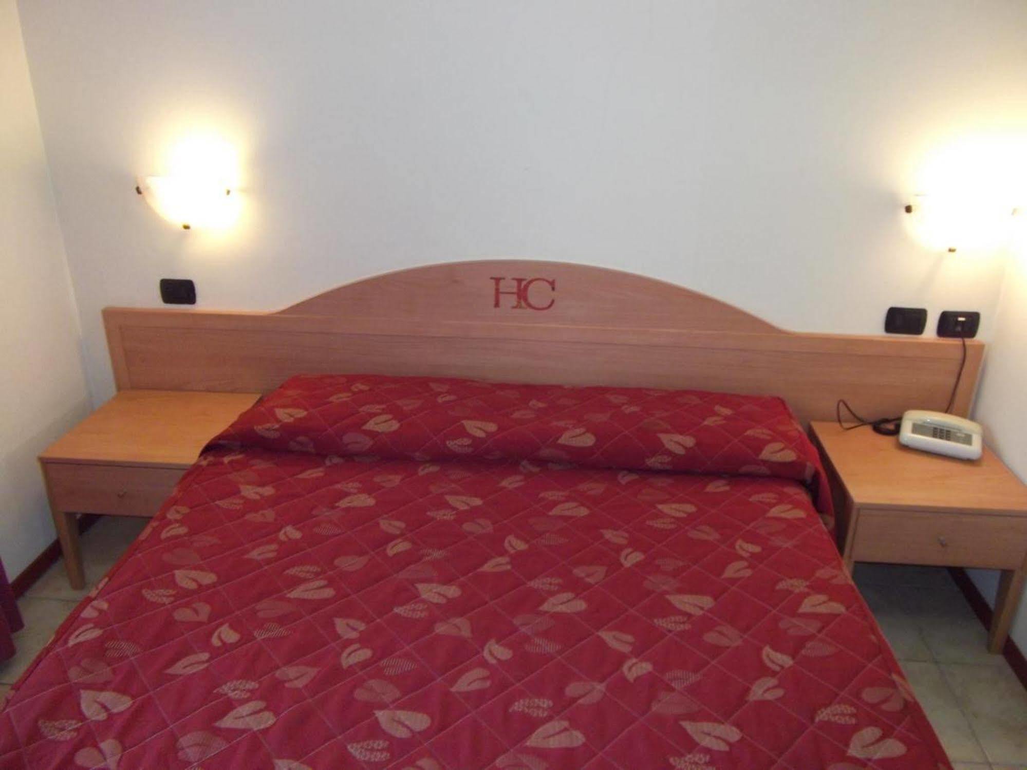 Hotel Cristal Sirmione Exteriör bild